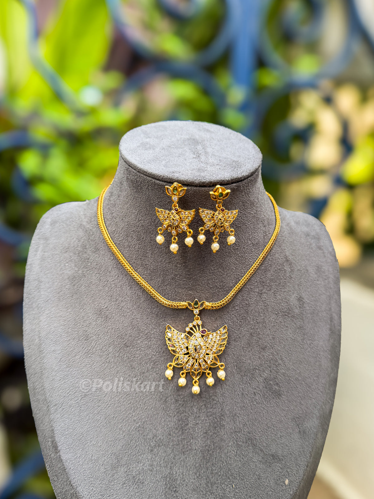 PK255 - Peacock stone worked attigai with earing set