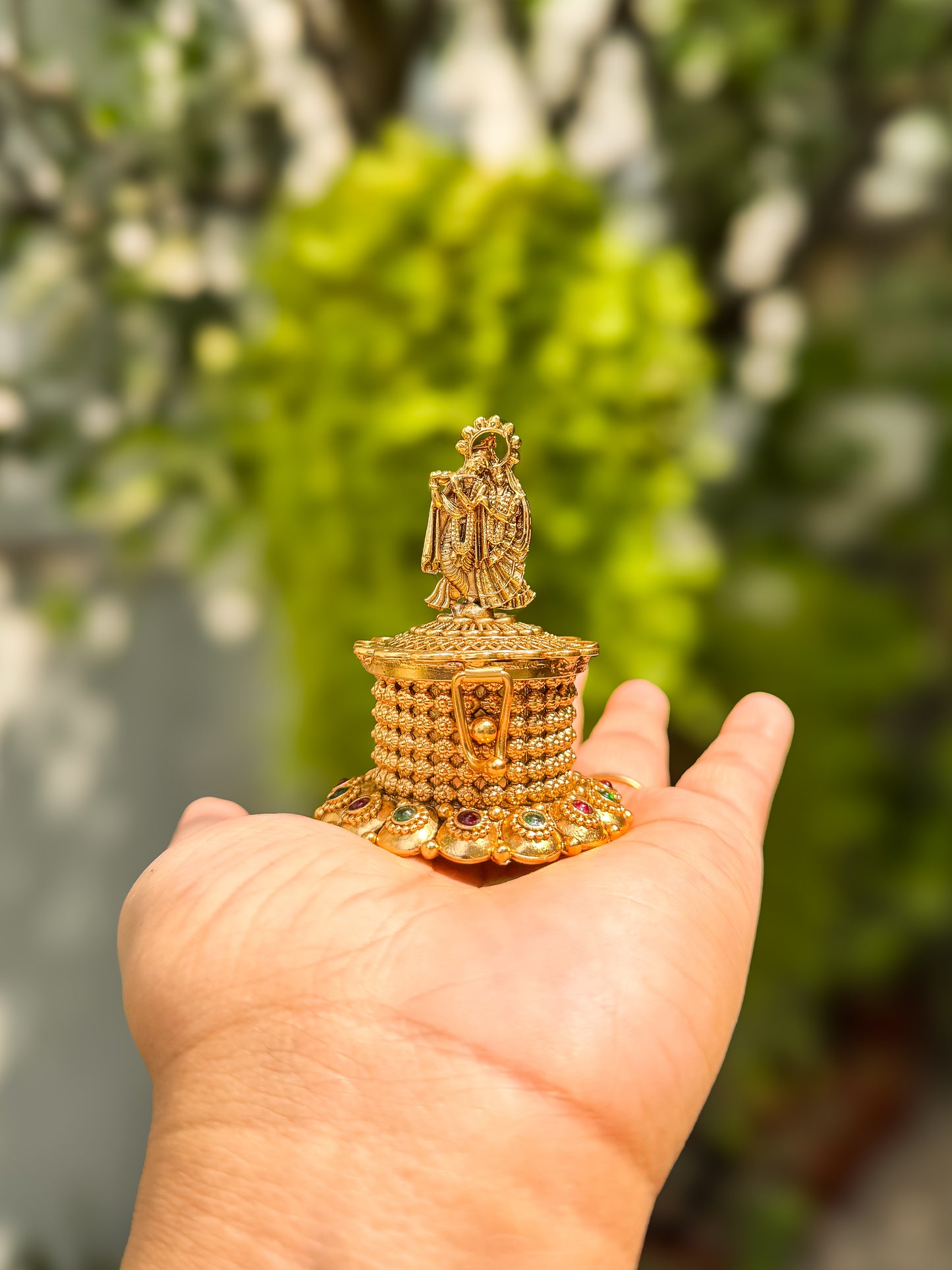 Premium antique kumkumacheppu - Krishna & Radha designed