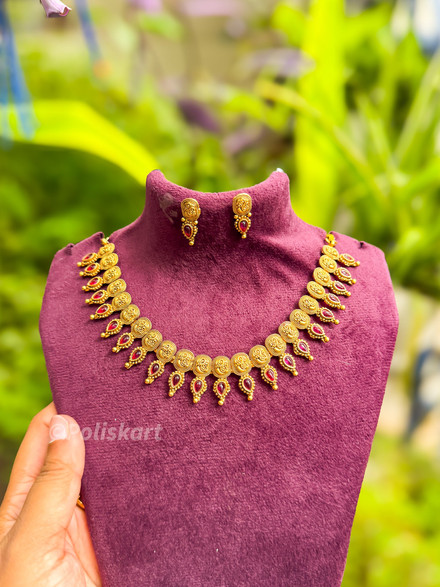 Rubi raindrop designed necklace with earring