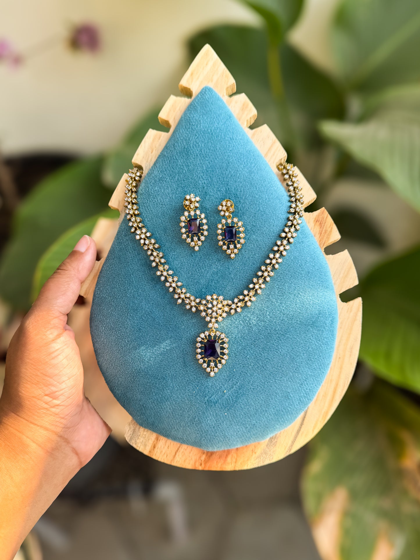 Diamond finished flower stone worked necklace with earring - Purple