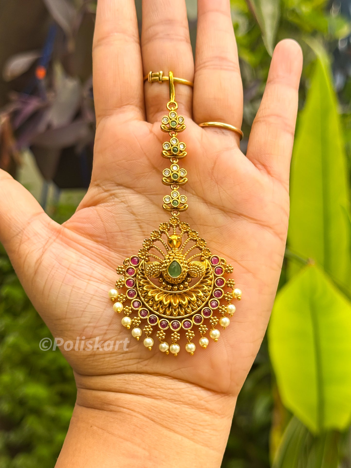 Tikka - Pearl and stone worked design