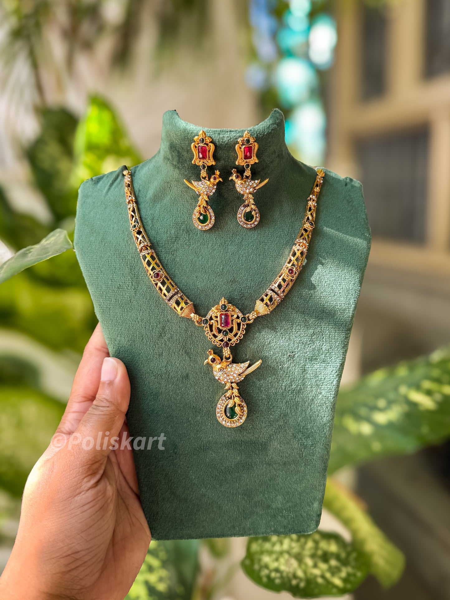 Trending Stone worked kili attigai necklace with earring set