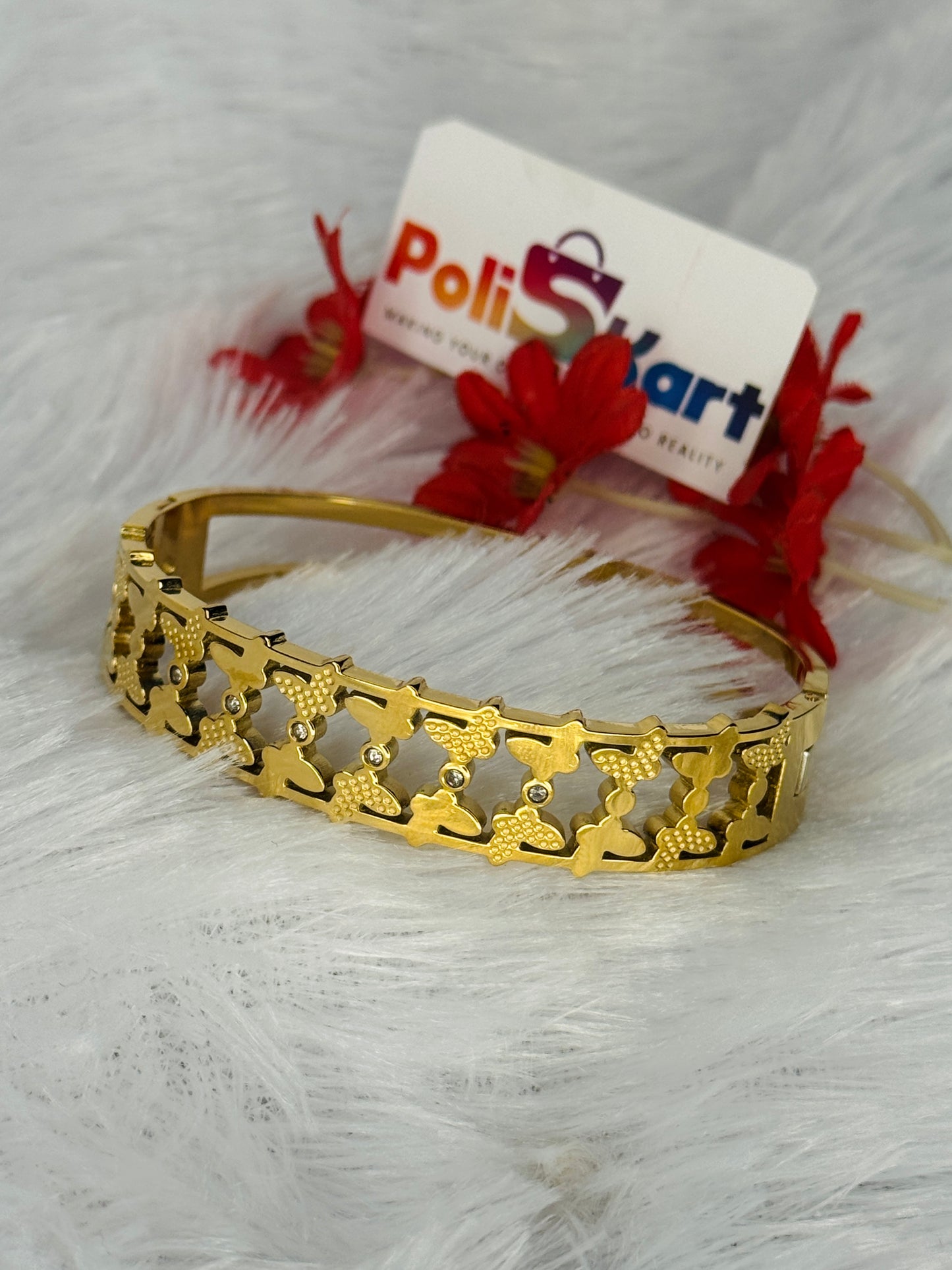 Cuff bangle with Little butterfly design