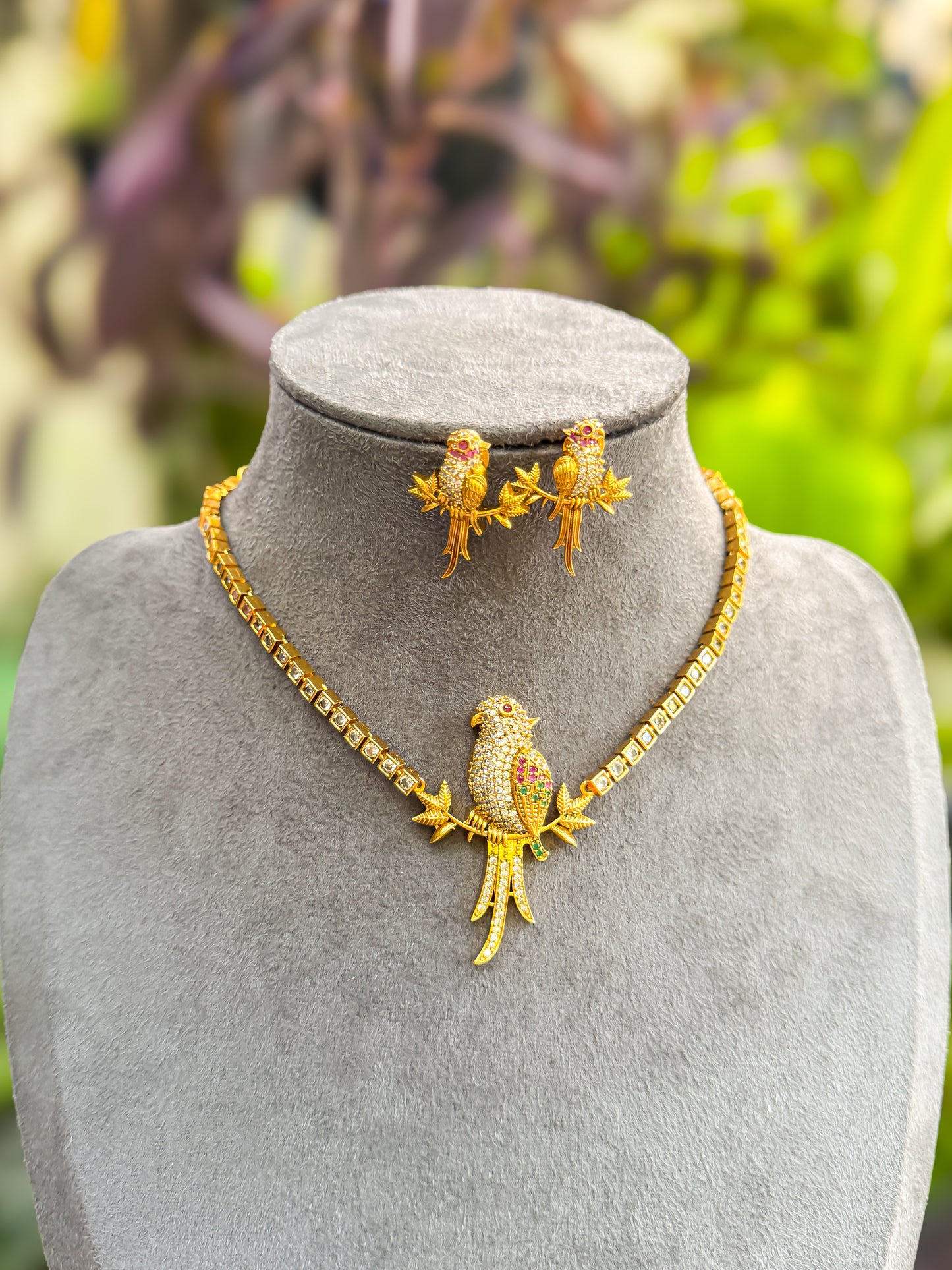 PK109 - 3D finished parrot attigai with earring set