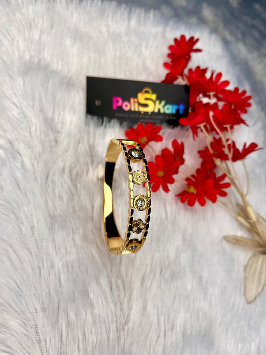 Cuff bangle with multi flower worked design
