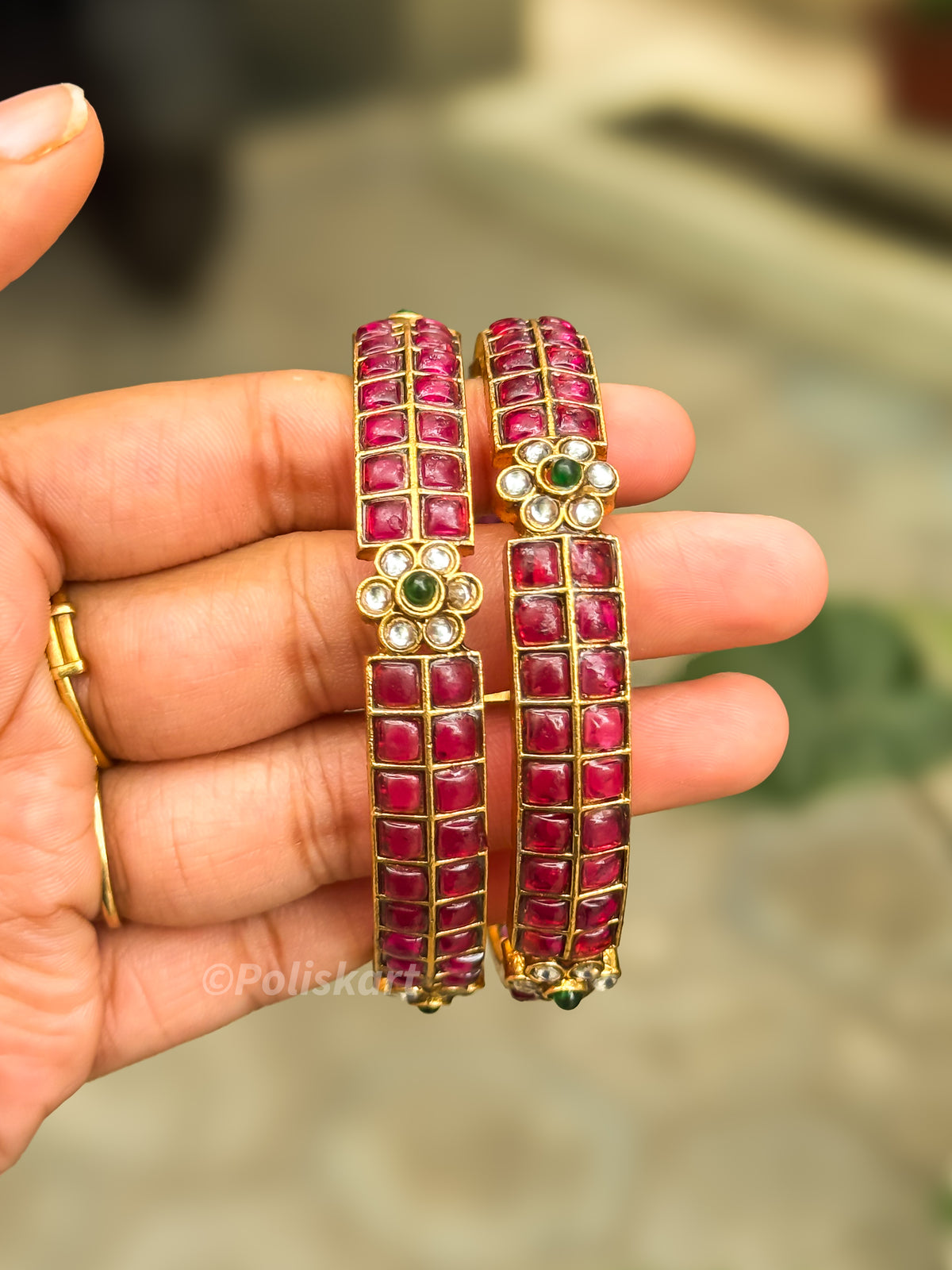 PK177 - of bangles - white rubi beads worked design