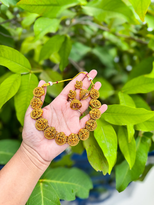 Simple lakshmi necklace with jumka set