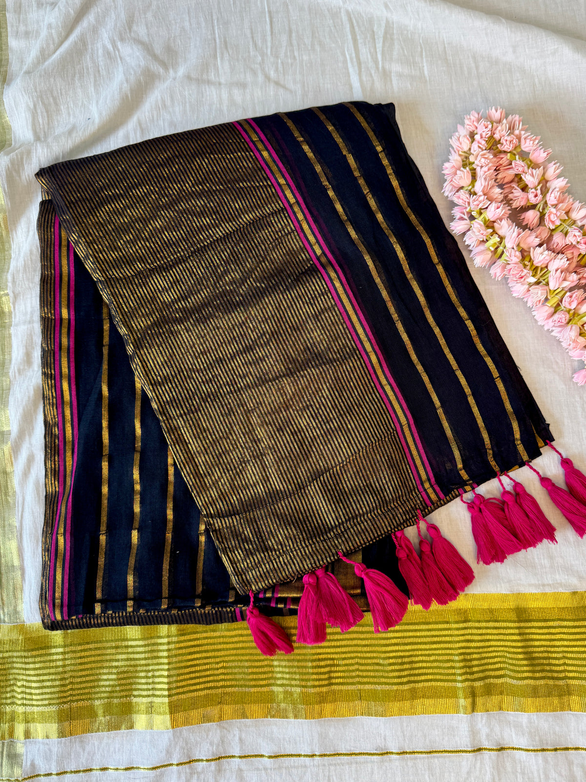 PK198 - Original Mul-cotton Saree - Black and goldent color with blouse