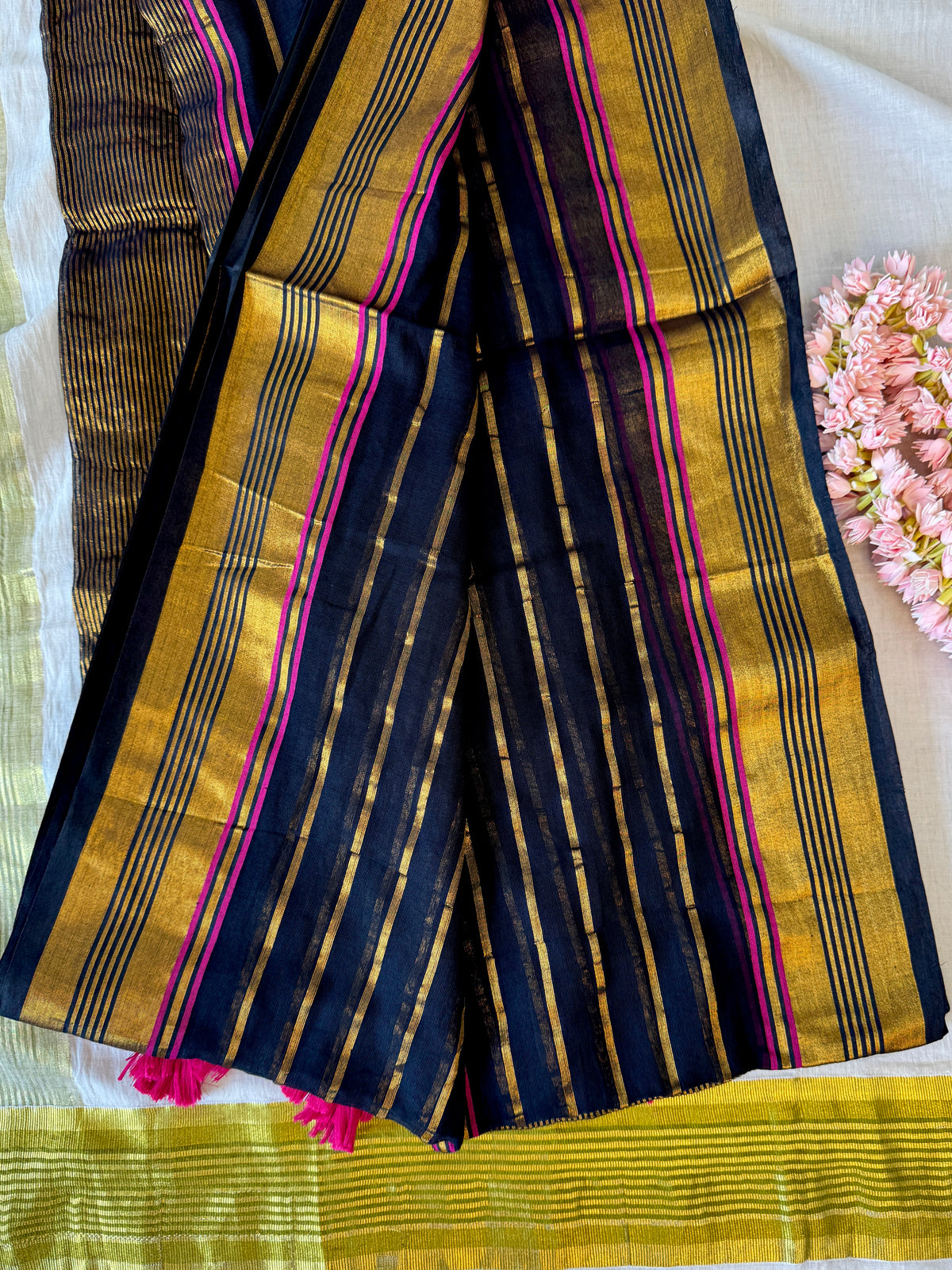 PK198 - Original Mul-cotton Saree - Black and goldent color with blouse
