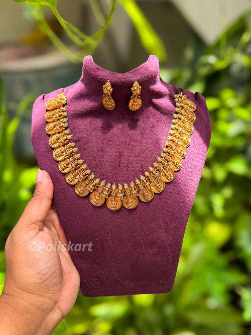 Simple and elegant look kasumala necklace with earring set