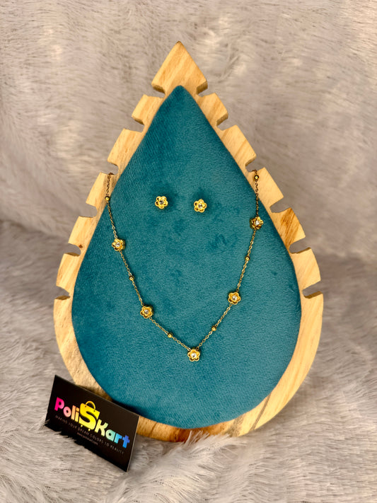Flower stone worked neck piece with earring set