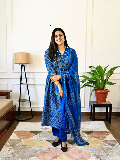 PK226 - Saanvi - Cotton three piece set