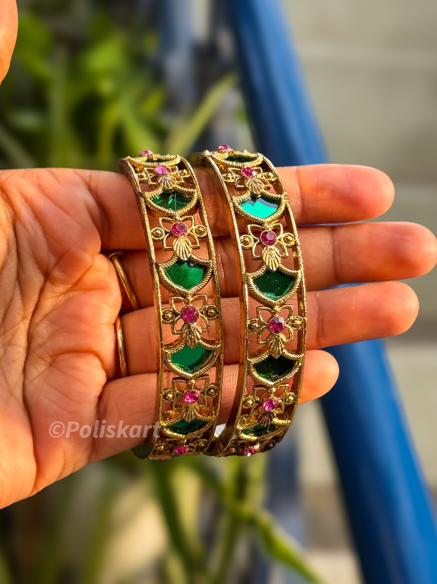 Pair of Trending Green palakka type bangle