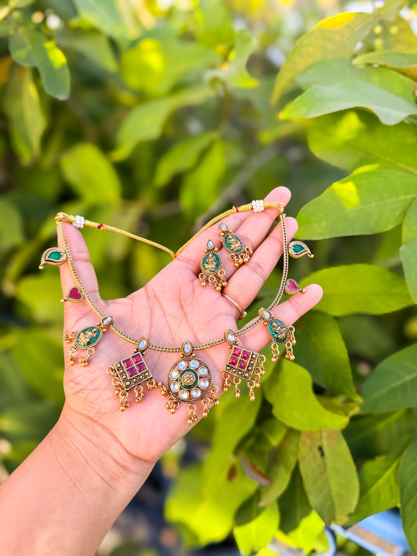 Multi stone worked choker cum necklace with earing