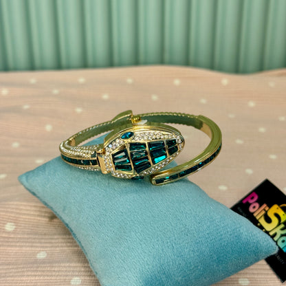 PK289 - Free size openable snake  watch Green Stone worked design