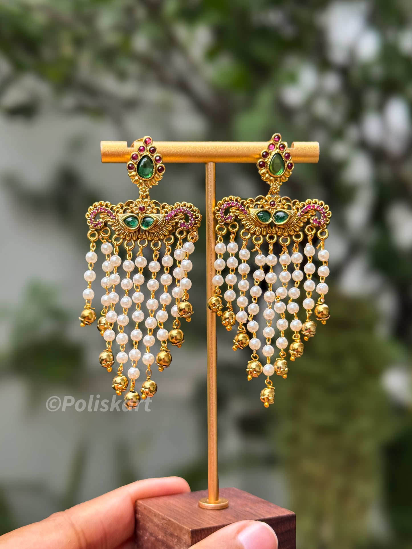 Trending green stone pearl hanging earing set
