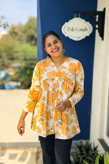 Sakshi - Full sleeve cotton short Kurti