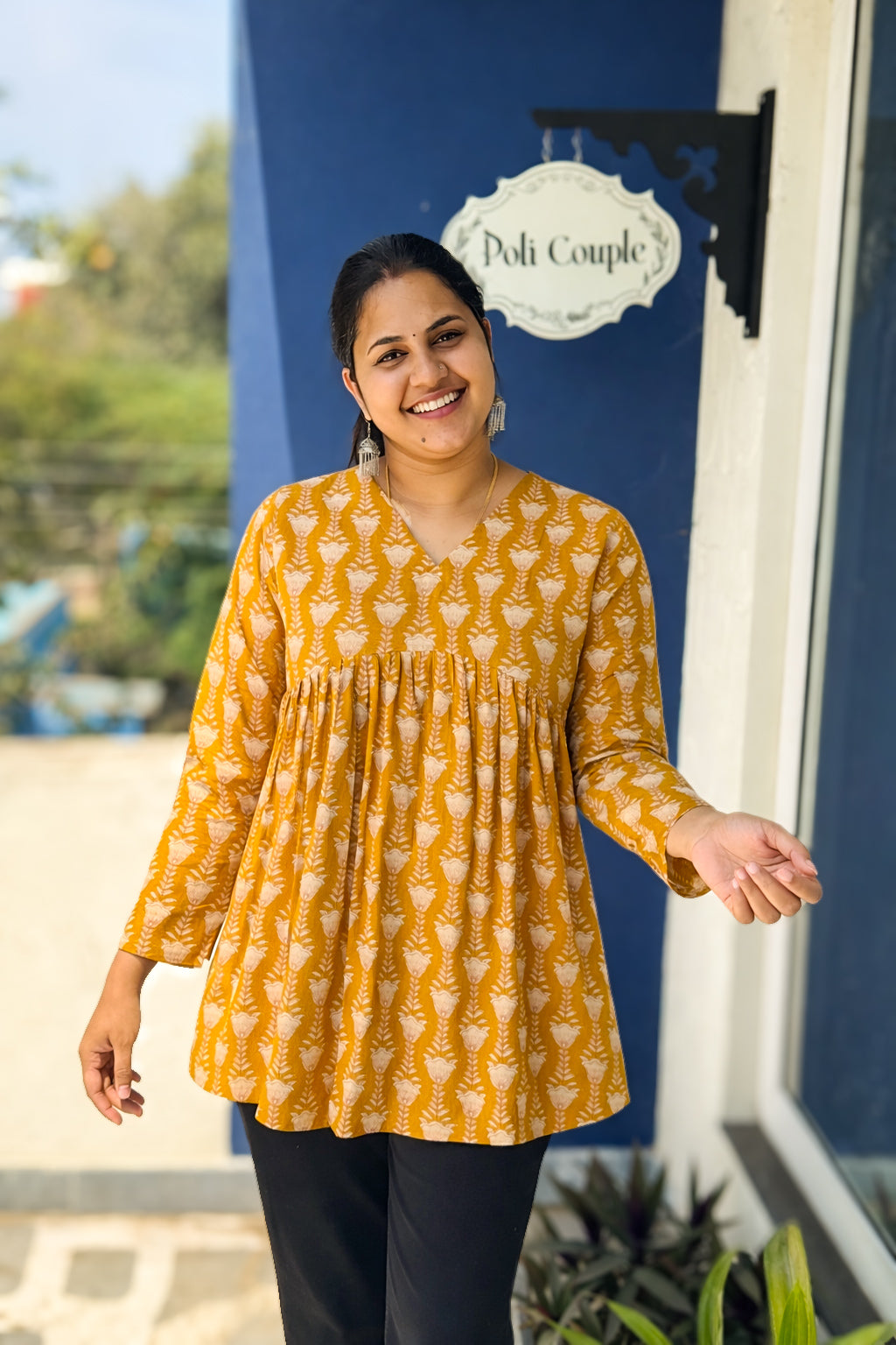 Shivin - Full sleeve cotton short Kurti