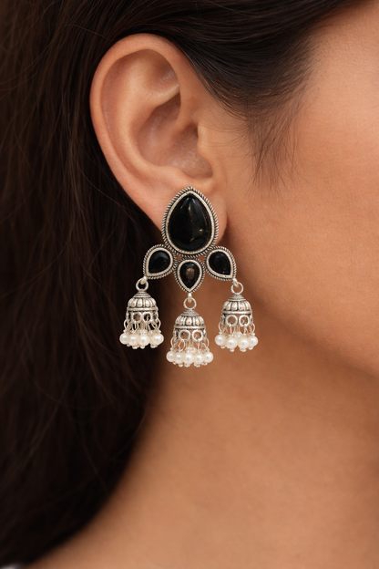 Black stone flower earring set