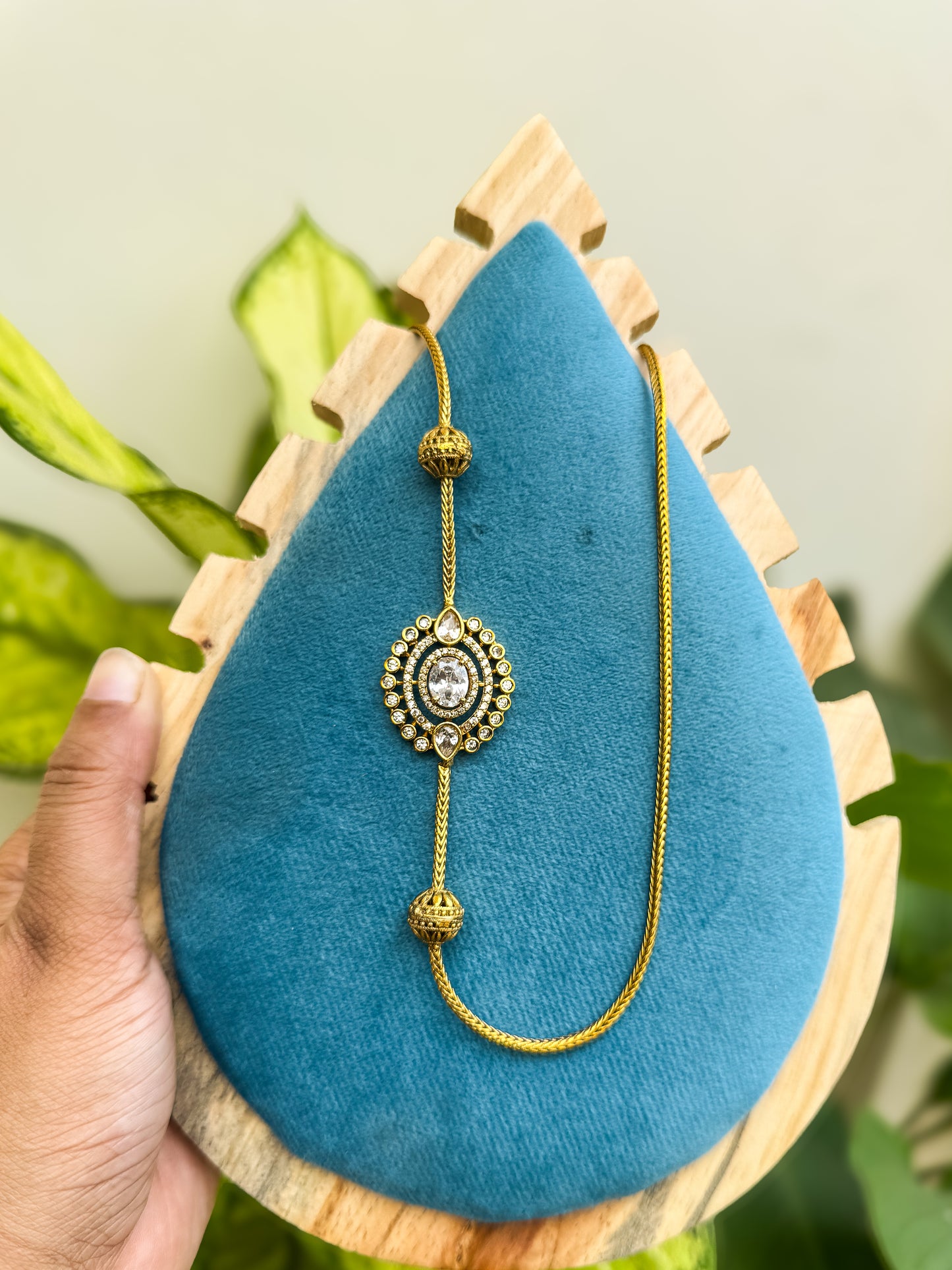 Premium white stone and ball worked mugappu chain