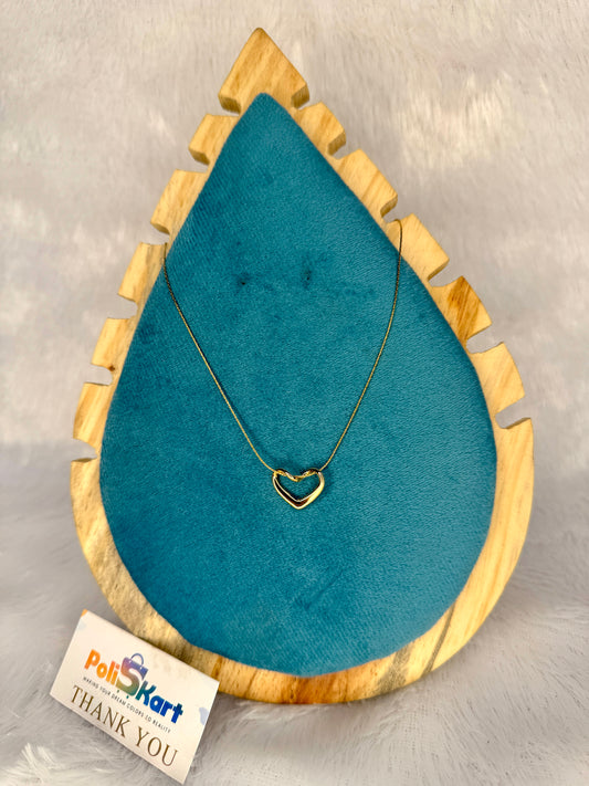 Chain with simple heart pendant