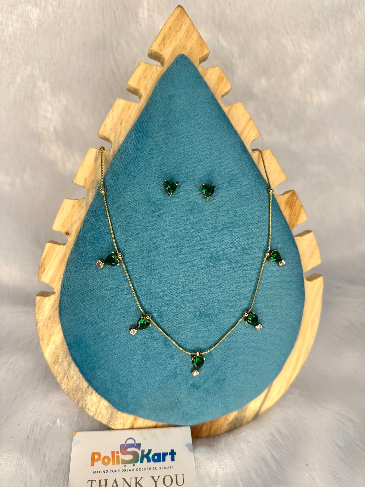Green heart necklace with stud