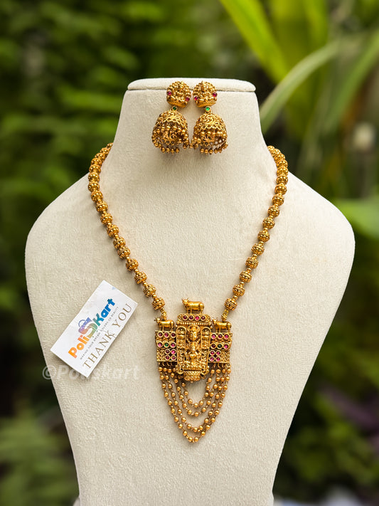 Perumal designed haram with jhumka set