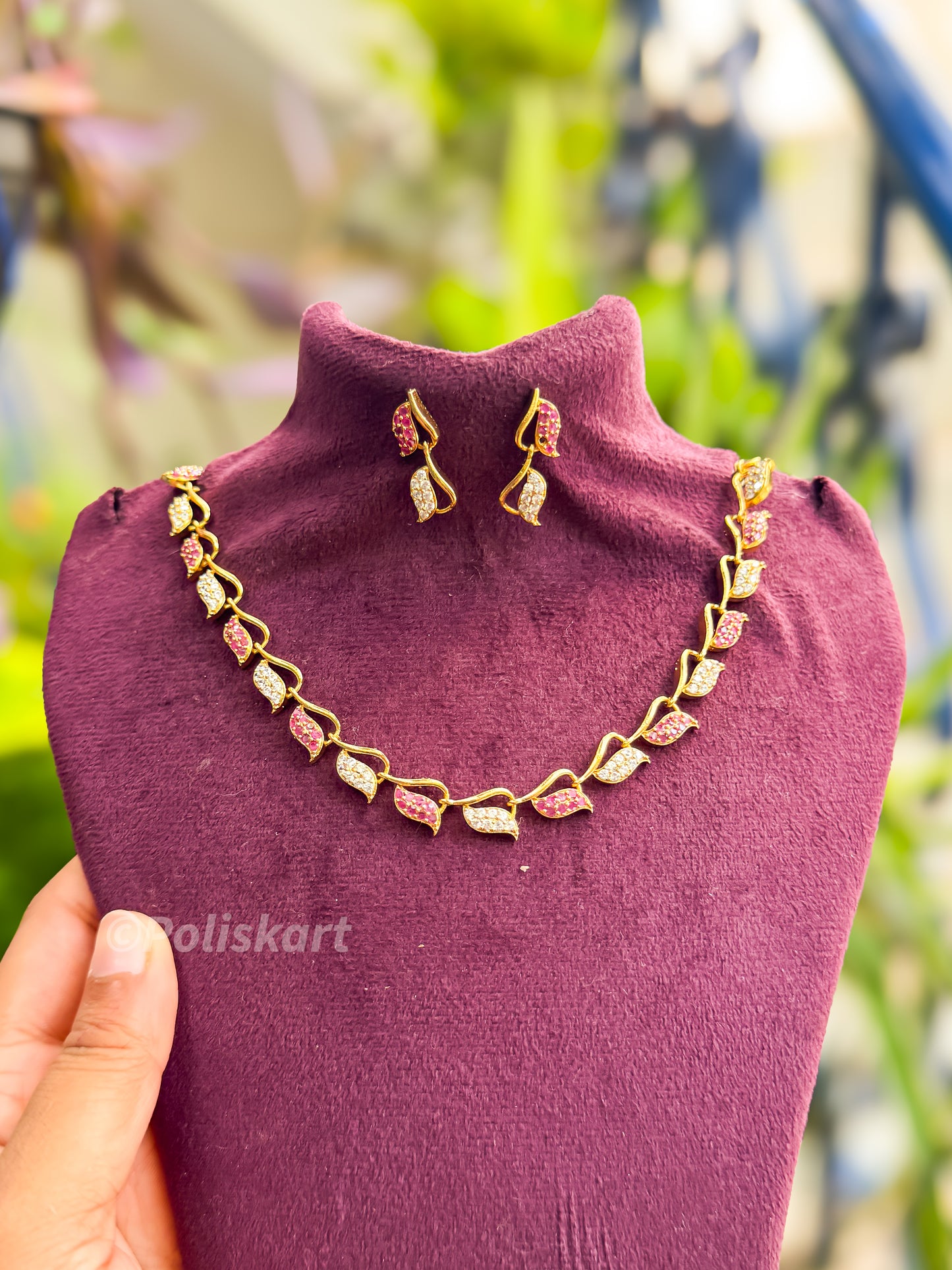 Diamond looks ruby and white stone worked necklace with earing