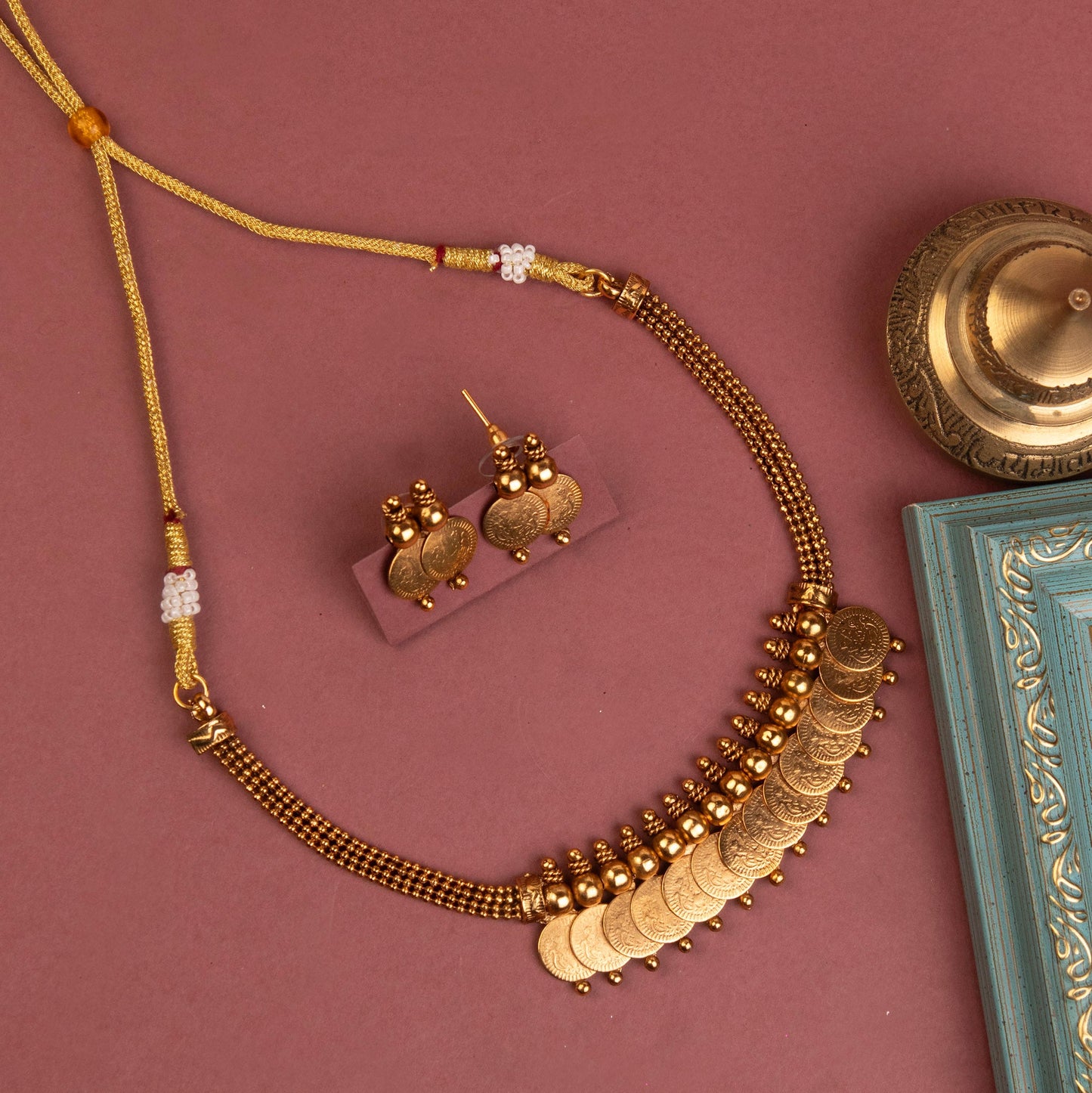Kerala Style Kasumala Necklace with earring set