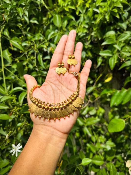 Kerala Style Kasumala Necklace with earring set