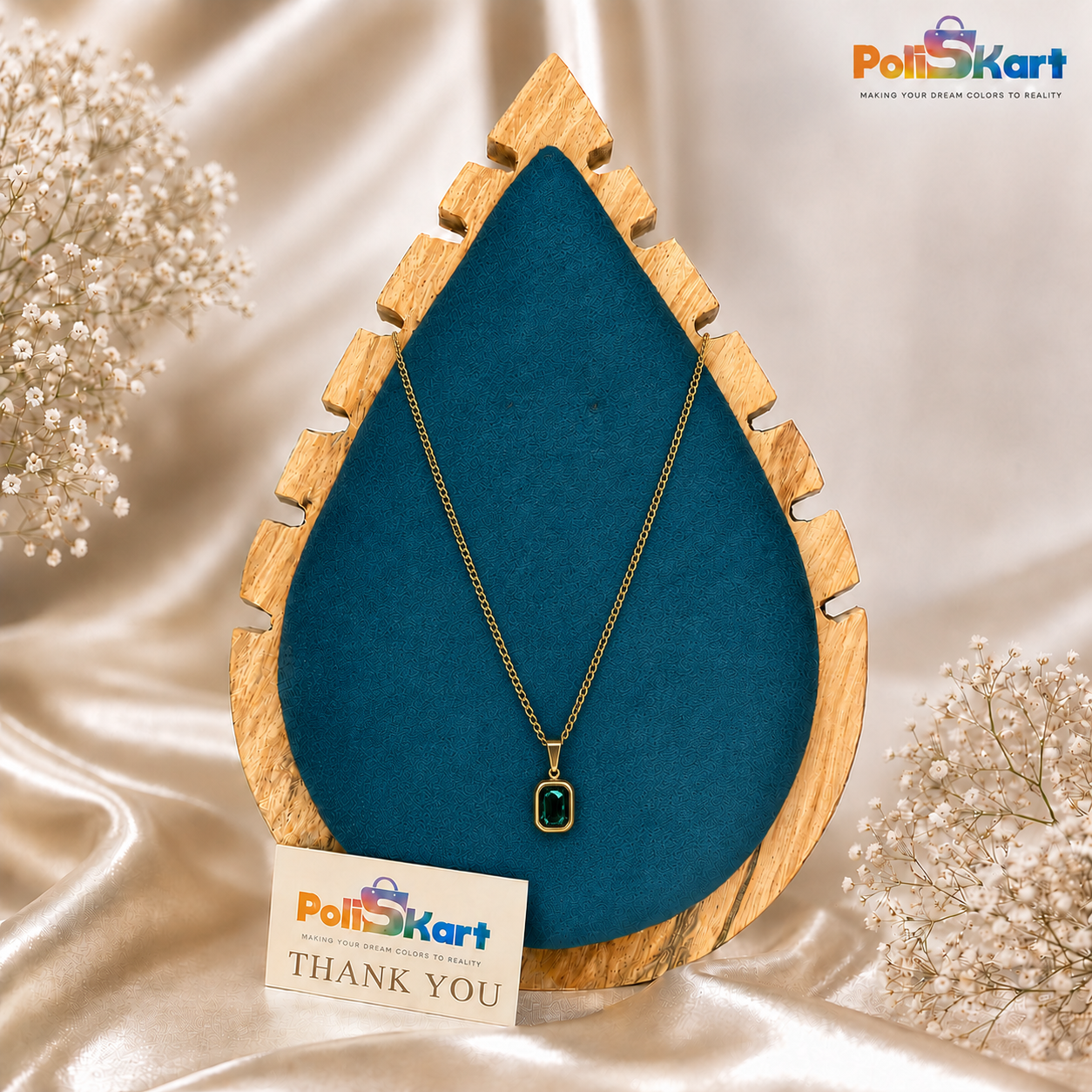 Anti Tarnish chain with green stone square pendant