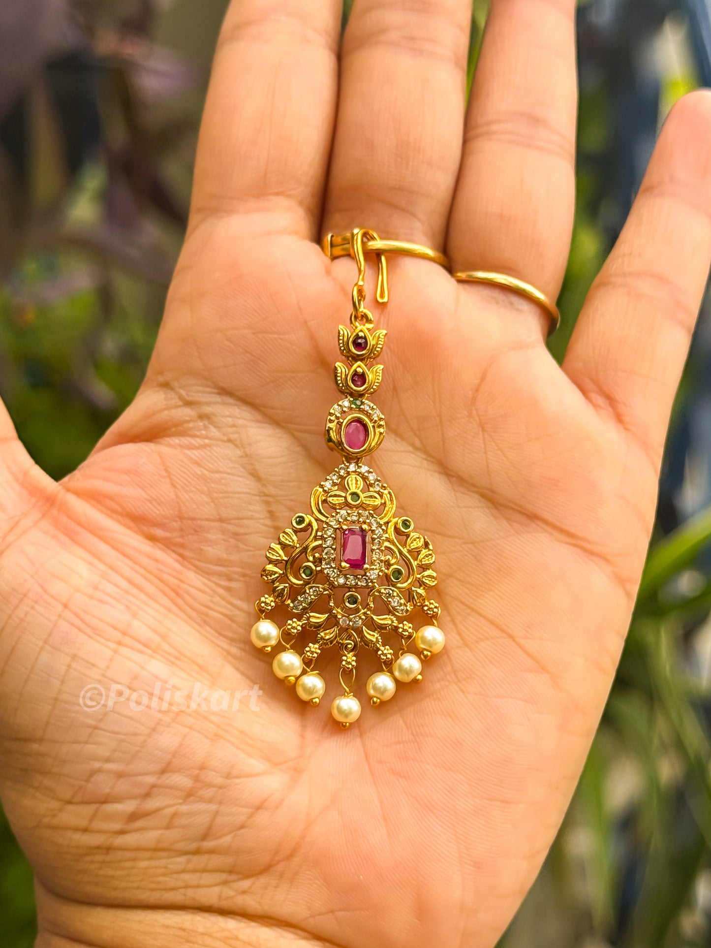 Tikka - pearl and white stone worked design