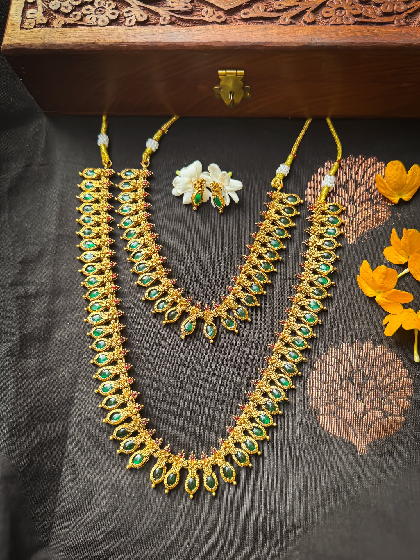 Trending Palakka Necklace & Haram set with earring