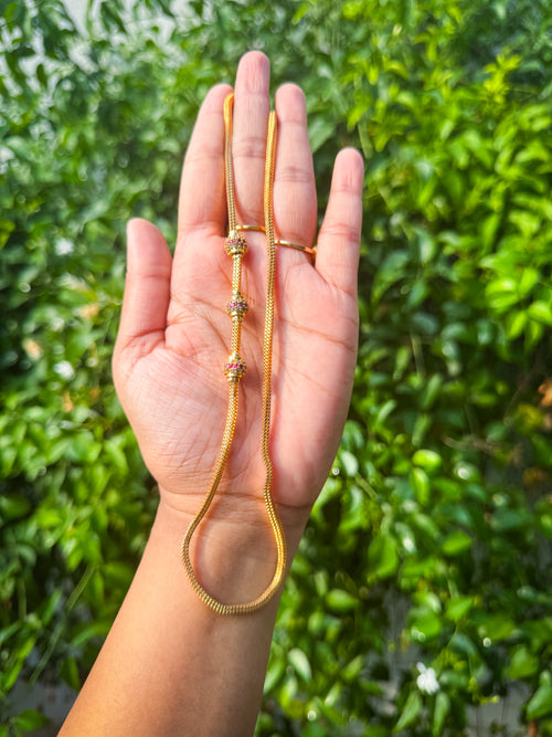 24 Inch Red and white stone worked Mugappu Chain