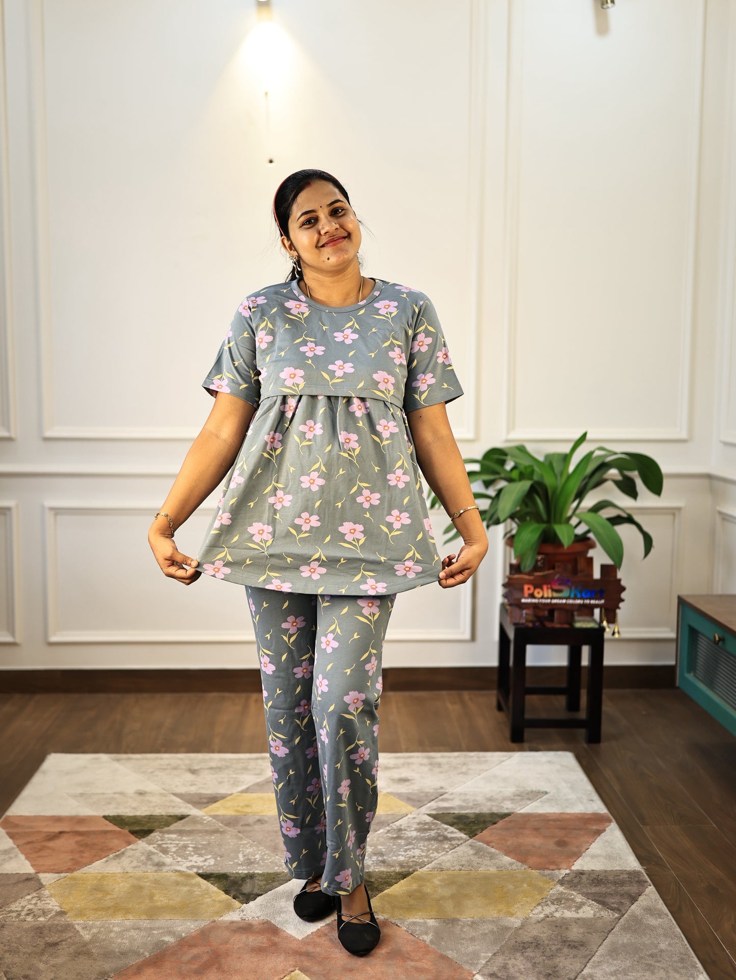 Daisy - Peplum maternity wear