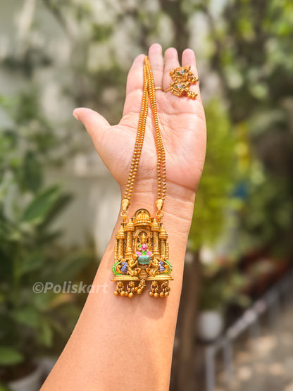 Color enamel worked pendant and chain with earring set