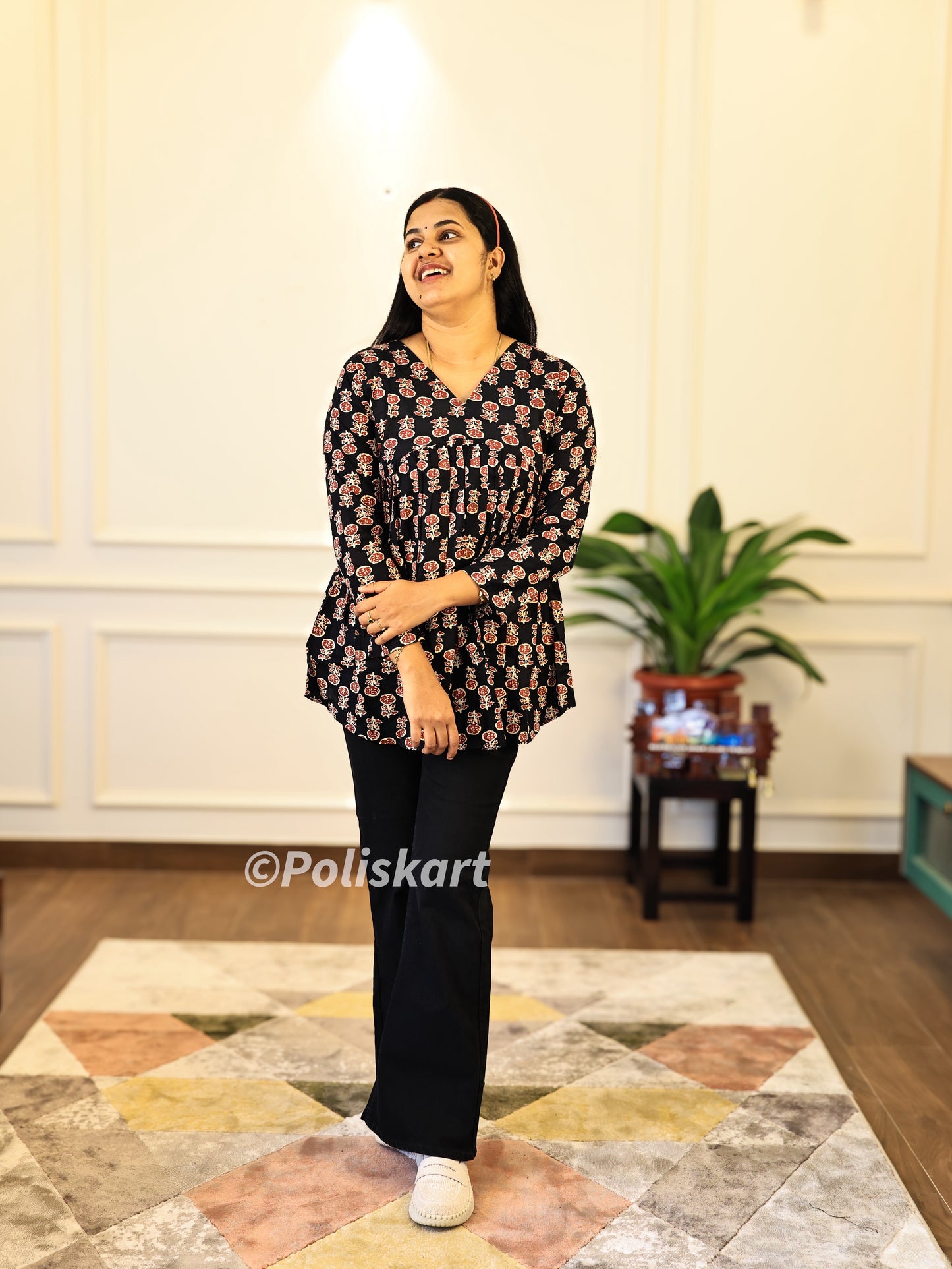 Sneha - Short kurta Alia cut