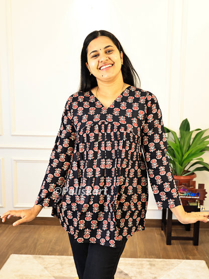 Sneha - Short kurta Alia cut