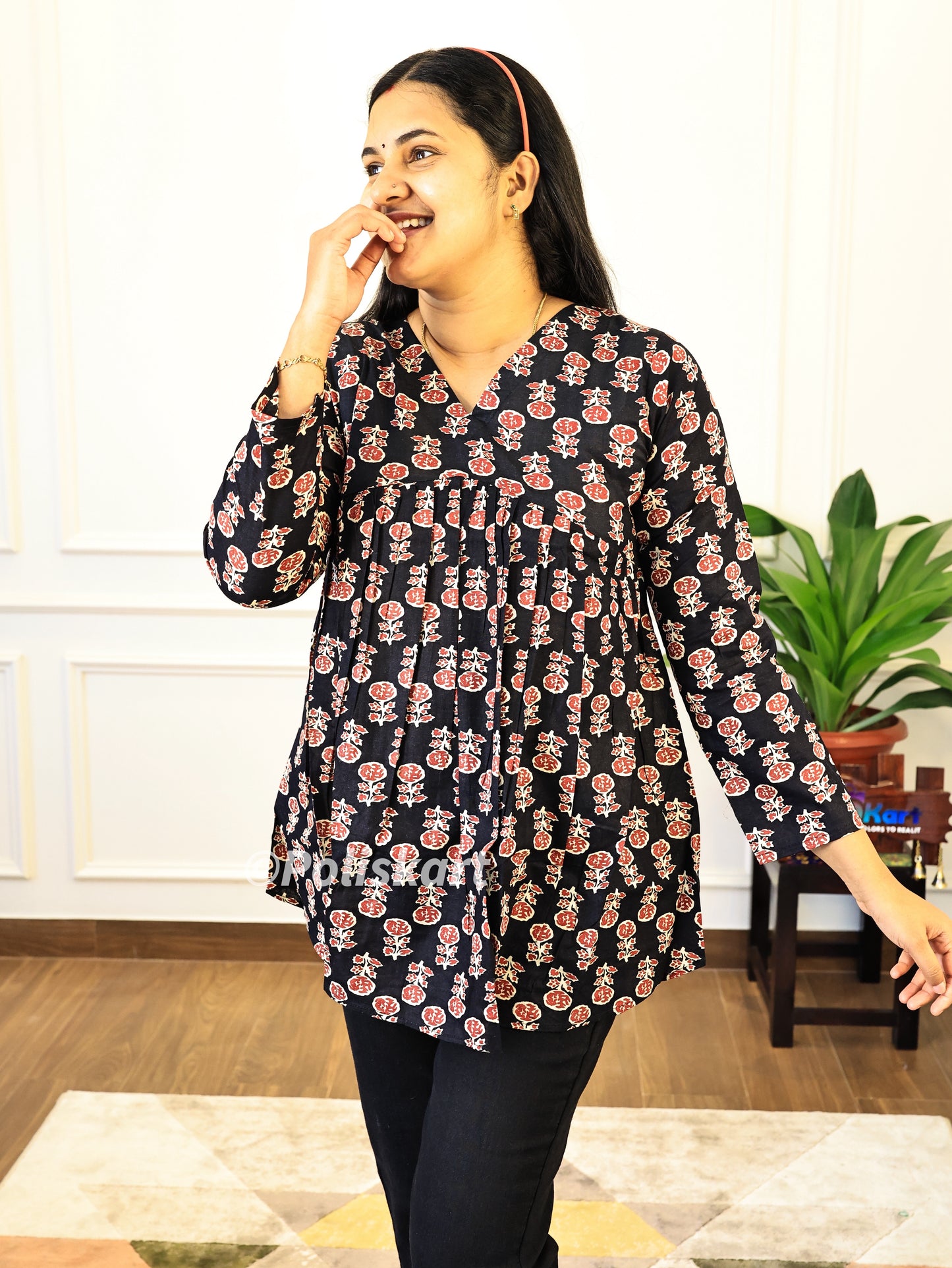 Sneha - Short kurta Alia cut