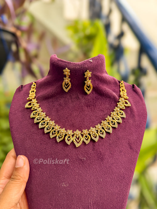 leaf with flower Necklace set with earing set