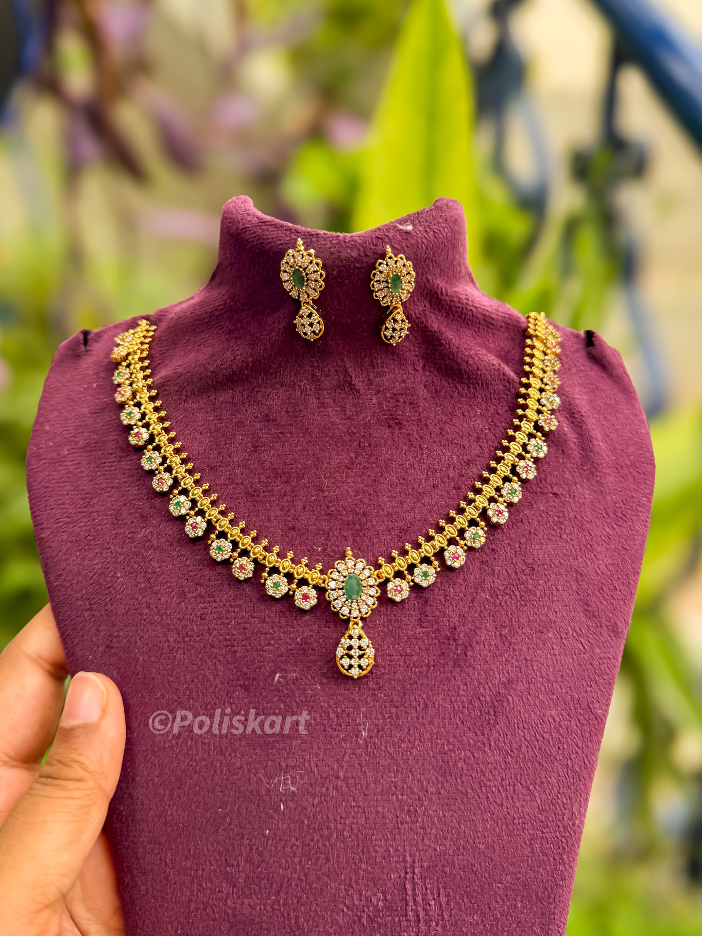 Green and white stone worked Flower necklace with earing set