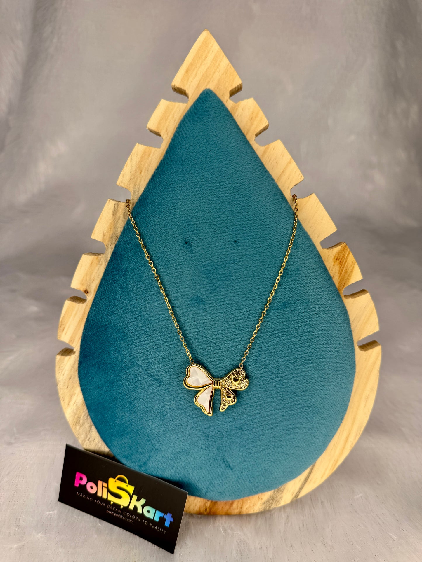 Chain with Bow pendant