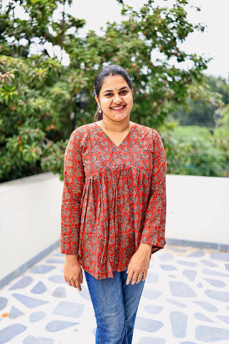 Tara - Full sleeve cotton short Kurti