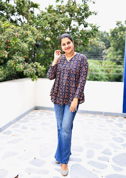 Mira - Full sleeve cotton short Kurti