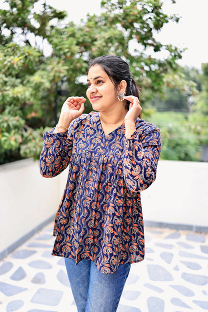 Mira - Full sleeve cotton short Kurti