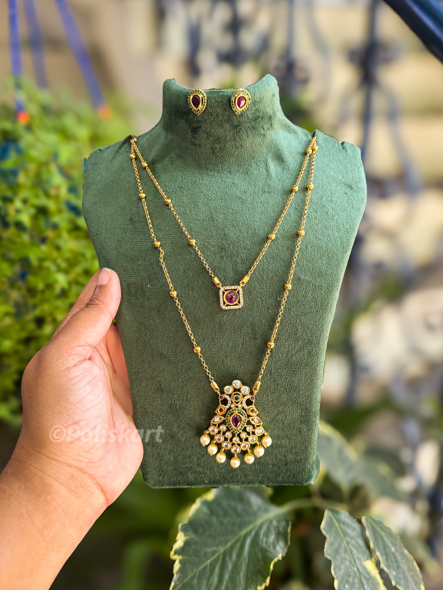Double layer chain with stone worked pendants and earring set