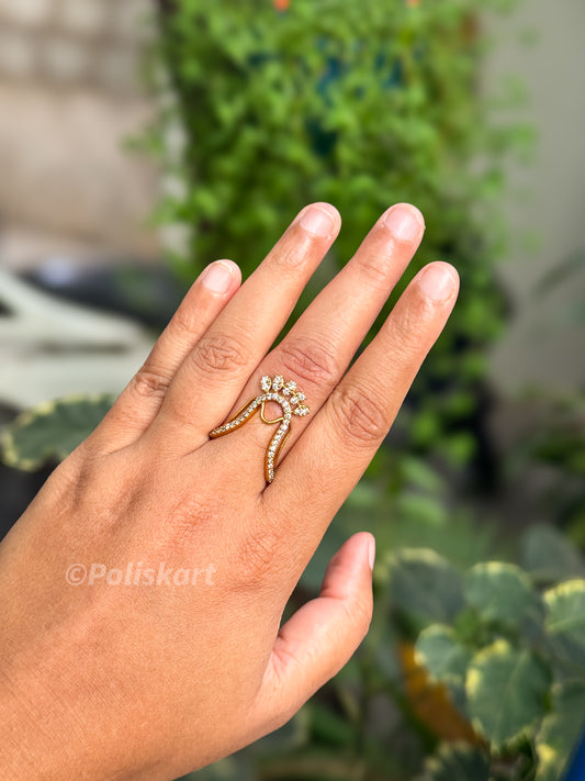 Vangi ring - White Stone worked-Free size