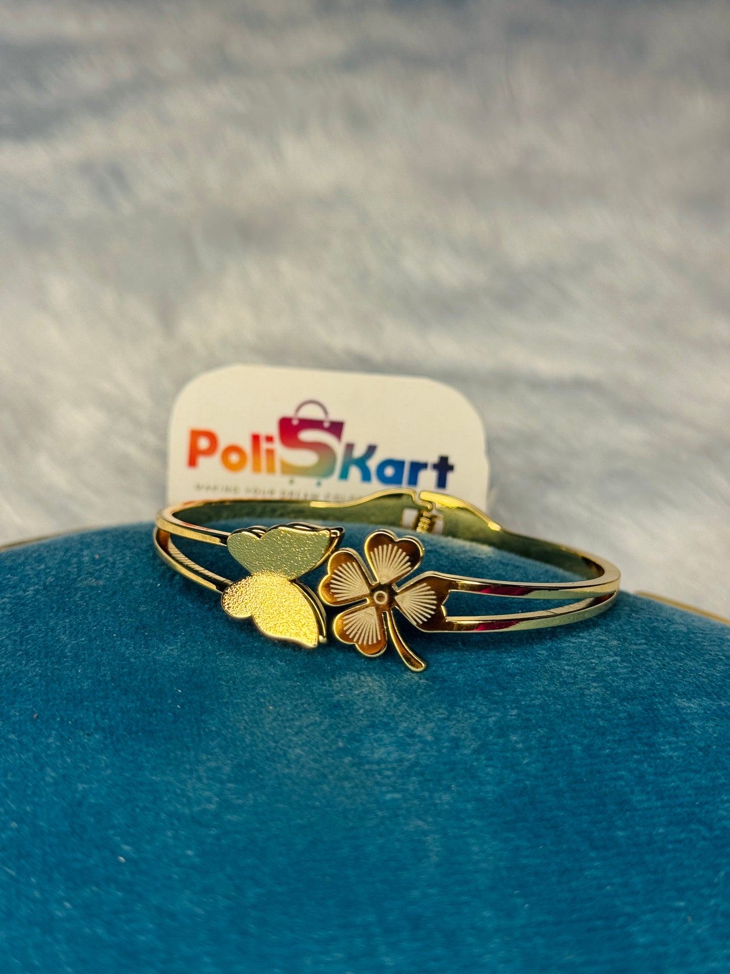 Anit tarnish cuff bangle Free size - Flower with butterfly design