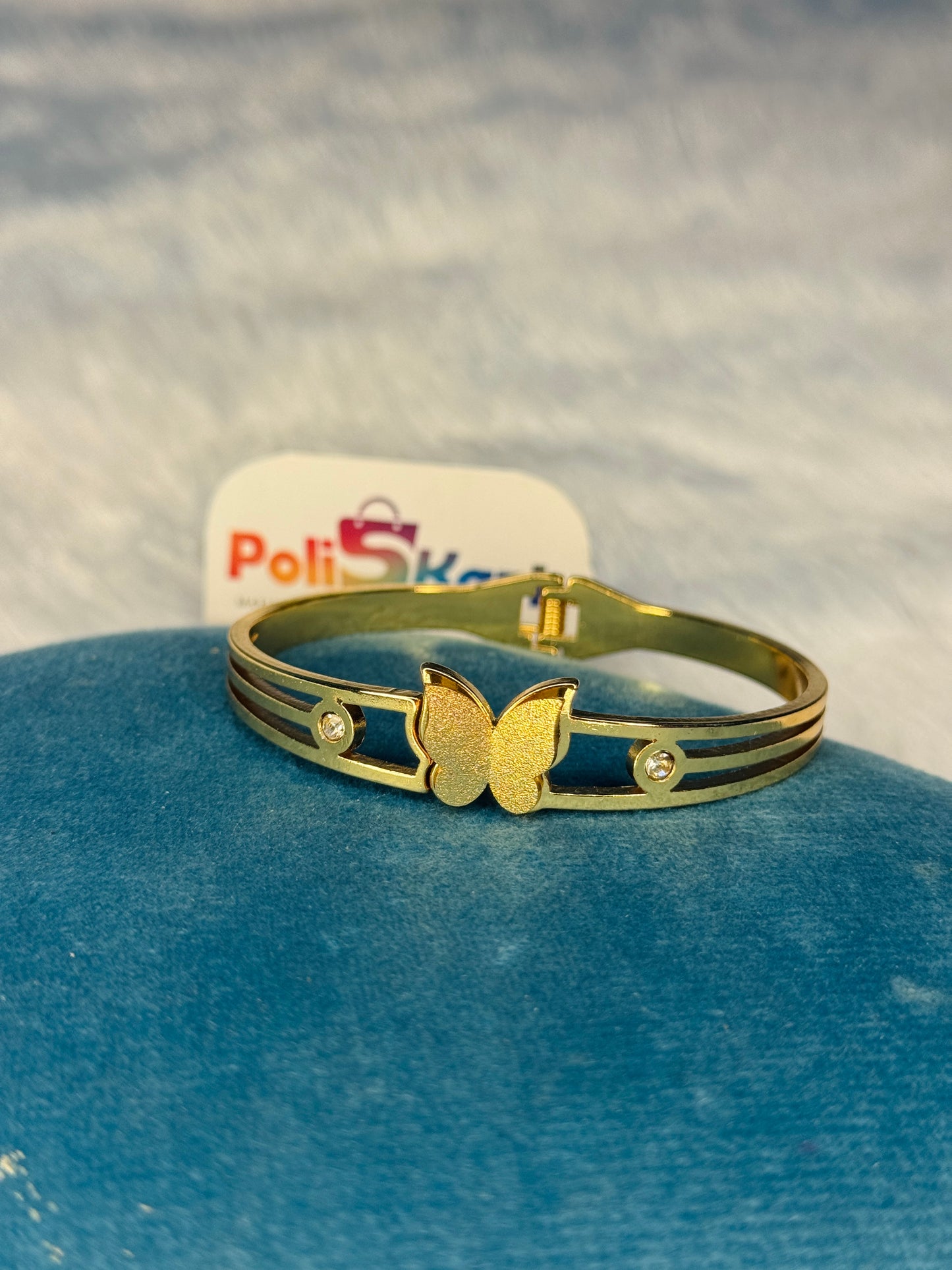 Anit tarnish cuff bangle Free size - Single Gold Butterfly