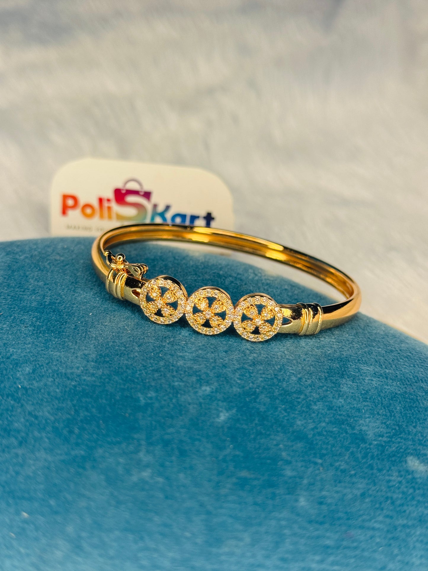 Anit tarnish cuff bangle Free size - chakara design